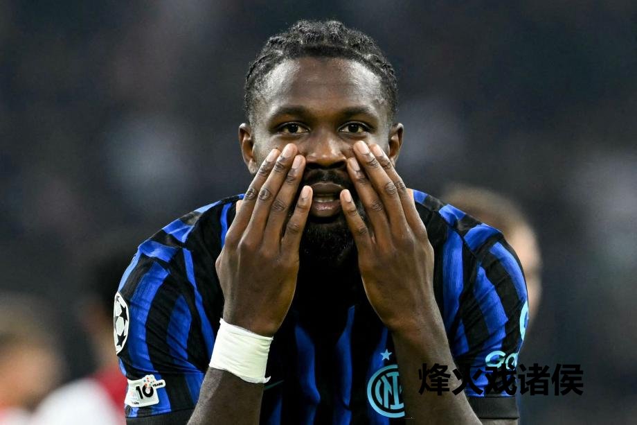 [图]欧冠-小图拉姆双响 国米2-0阿贾克斯开门红