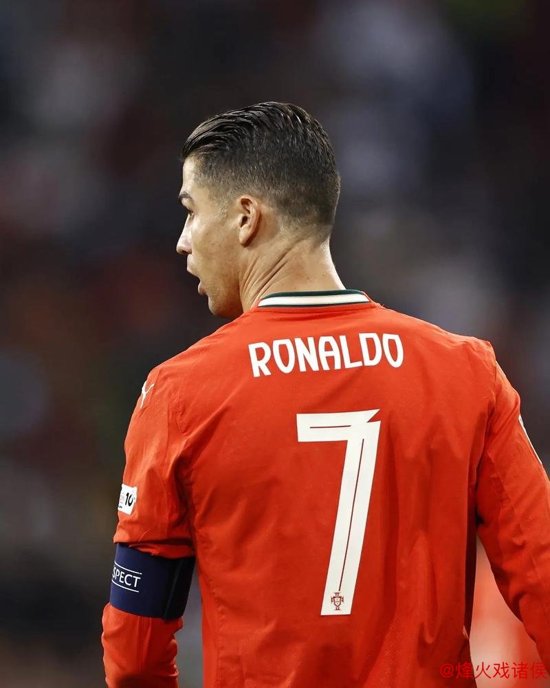 C罗明年将满40岁 职业生涯进球数已达920