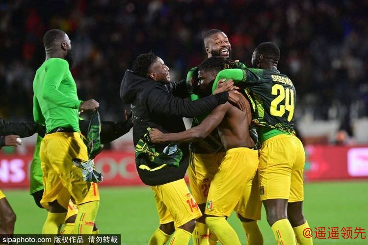 U23亚洲杯决赛来袭！球迷“花式”观赛 影音房预订热